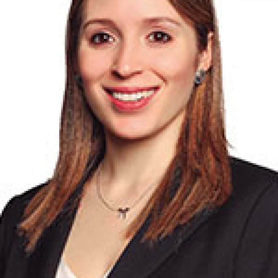 Magdalena E. Arias P.